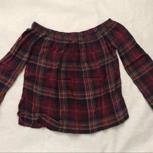XS Off the shoulder soft flannel blouse